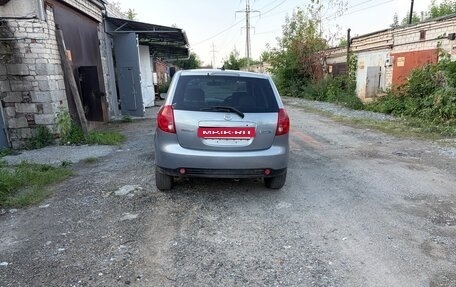 Mazda Verisa, 2004 год, 450 000 рублей, 4 фотография