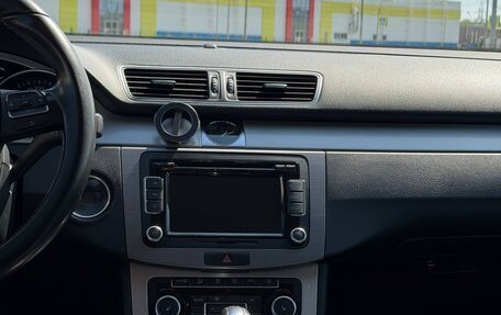 Volkswagen Passat B7, 2011 год, 900 000 рублей, 12 фотография