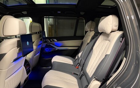 BMW X7, 2026 год, 18 975 000 рублей, 29 фотография