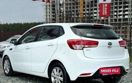 KIA Rio III рестайлинг, 2016 год, 1 099 000 рублей, 6 фотография