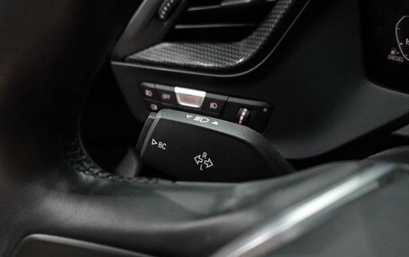 BMW 1 серия, 2020 год, 2 385 000 рублей, 18 фотография