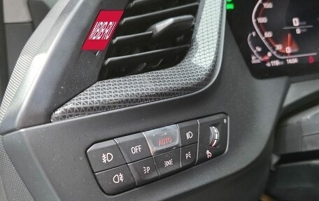 BMW 1 серия, 2020 год, 2 385 000 рублей, 16 фотография