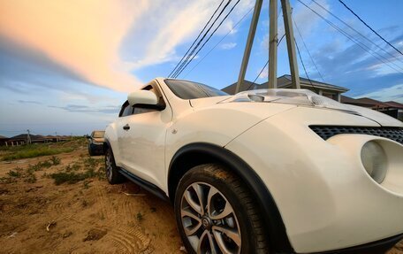 Nissan Juke II, 2014 год, 950 000 рублей, 14 фотография