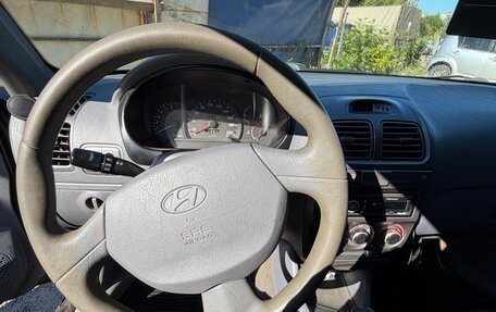 Hyundai Accent II, 2004 год, 235 000 рублей, 7 фотография