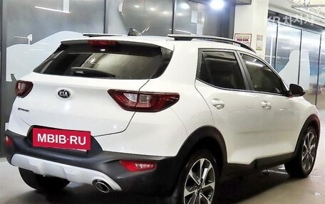 KIA Stonic, 2020 год, 1 520 000 рублей, 4 фотография