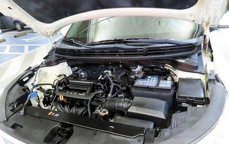 KIA Stonic, 2020 год, 1 520 000 рублей, 17 фотография