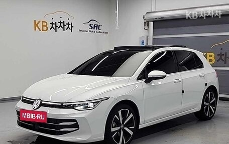 Volkswagen Golf VIII, 2025 год, 2 650 000 рублей, 2 фотография