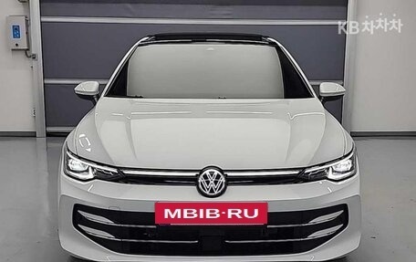 Volkswagen Golf VIII, 2025 год, 2 650 000 рублей, 3 фотография
