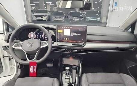 Volkswagen Golf VIII, 2025 год, 2 650 000 рублей, 7 фотография
