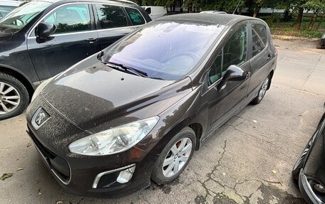 Peugeot 308 II, 2011 год, 665 000 рублей, 3 фотография