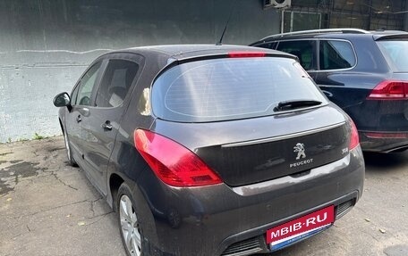 Peugeot 308 II, 2011 год, 665 000 рублей, 2 фотография