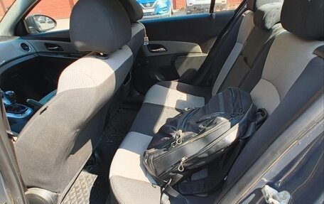 Chevrolet Cruze II, 2014 год, 800 000 рублей, 7 фотография