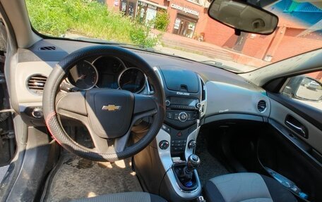 Chevrolet Cruze II, 2014 год, 800 000 рублей, 8 фотография
