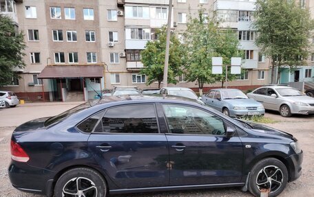 Volkswagen Polo VI (EU Market), 2012 год, 750 000 рублей, 2 фотография