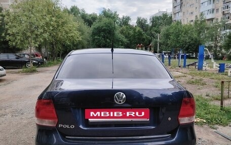 Volkswagen Polo VI (EU Market), 2012 год, 750 000 рублей, 4 фотография