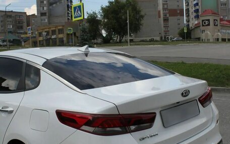 KIA Optima IV, 2018 год, 1 990 000 рублей, 13 фотография