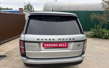 Land Rover Range Rover IV рестайлинг, 2018 год, 5 500 000 рублей, 4 фотография