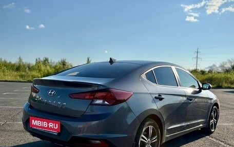 Hyundai Elantra VI рестайлинг, 2019 год, 1 620 000 рублей, 2 фотография