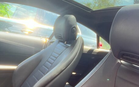 Mercedes-Benz E-Класс, 2019 год, 4 500 000 рублей, 10 фотография