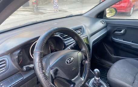 KIA Rio III рестайлинг, 2015 год, 299 000 рублей, 9 фотография