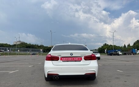 BMW 3 серия, 2016 год, 2 400 000 рублей, 3 фотография