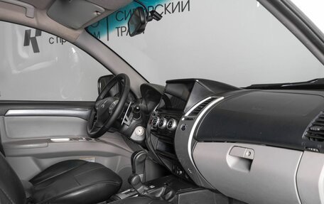 Mitsubishi Pajero Sport II рестайлинг, 2014 год, 1 867 200 рублей, 7 фотография