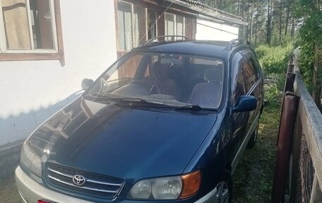 Toyota Ipsum II, 1998 год, 420 000 рублей, 2 фотография