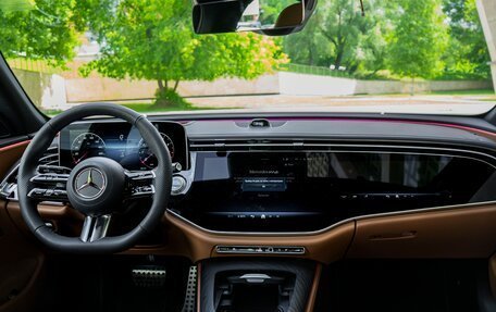 Mercedes-Benz E-Класс, 2025 год, 8 700 000 рублей, 16 фотография