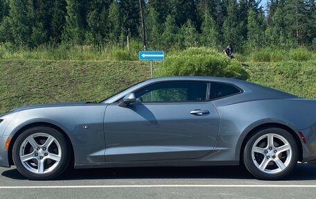 Chevrolet Camaro VI, 2018 год, 2 900 000 рублей, 2 фотография