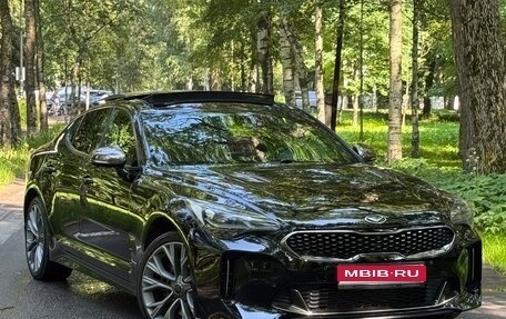 KIA Stinger I, 2018 год, 2 900 000 рублей, 1 фотография