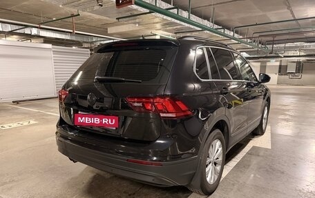 Volkswagen Tiguan II, 2020 год, 3 150 000 рублей, 3 фотография