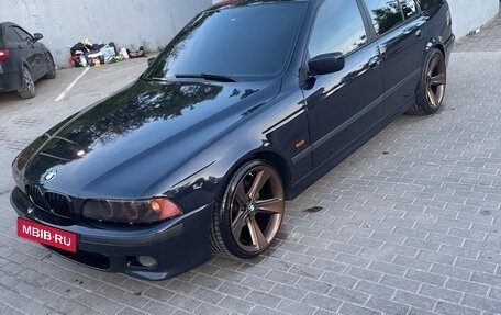 BMW 5 серия, 1997 год, 550 000 рублей, 2 фотография