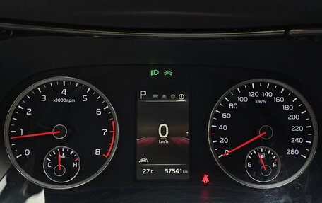 KIA K5, 2023 год, 1 800 000 рублей, 11 фотография