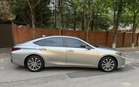 Lexus ES VII, 2021 год, 4 250 000 рублей, 5 фотография