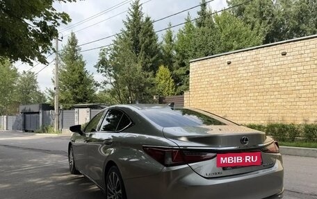 Lexus ES VII, 2021 год, 4 250 000 рублей, 8 фотография