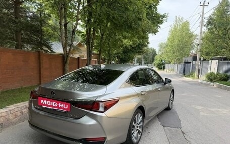 Lexus ES VII, 2021 год, 4 250 000 рублей, 9 фотография