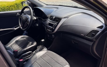 Hyundai Solaris II рестайлинг, 2015 год, 1 149 000 рублей, 4 фотография
