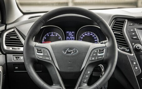 Hyundai Santa Fe III рестайлинг, 2015 год, 1 798 000 рублей, 17 фотография