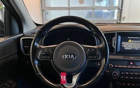 KIA Sportage IV рестайлинг, 2018 год, 2 380 000 рублей, 10 фотография