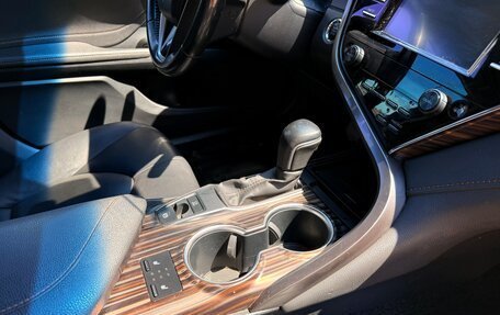 Toyota Camry, 2018 год, 2 350 000 рублей, 25 фотография