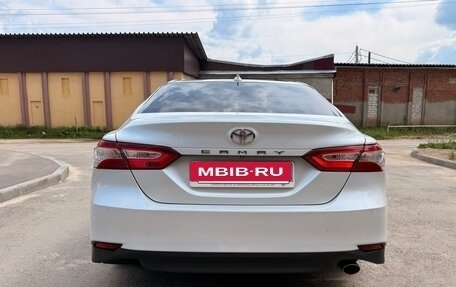 Toyota Camry, 2018 год, 2 350 000 рублей, 20 фотография