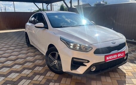 KIA Cerato IV, 2018 год, 1 200 000 рублей, 6 фотография