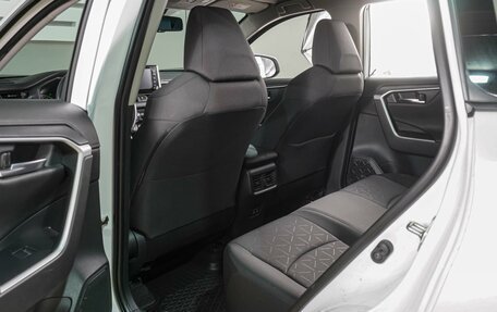 Toyota RAV4, 2020 год, 3 929 000 рублей, 11 фотография