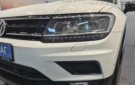 Volkswagen Tiguan II, 2019 год, 2 550 000 рублей, 5 фотография