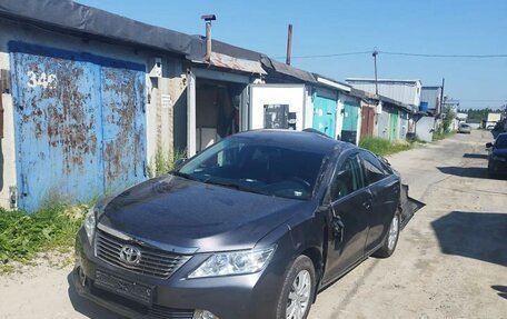 Toyota Camry, 2014 год, 550 000 рублей, 4 фотография