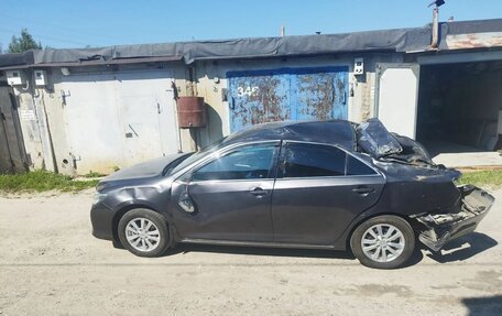 Toyota Camry, 2014 год, 550 000 рублей, 10 фотография