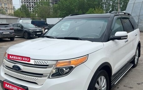 Ford Explorer VI, 2013 год, 1 750 000 рублей, 1 фотография