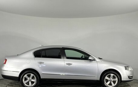 Volkswagen Passat B6, 2007 год, 780 000 рублей, 11 фотография