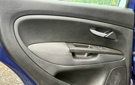 Fiat Linea, 2010 год, 469 000 рублей, 24 фотография