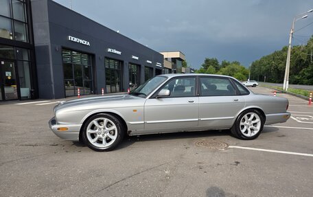 Jaguar XJR III (X350), 1999 год, 1 600 000 рублей, 3 фотография